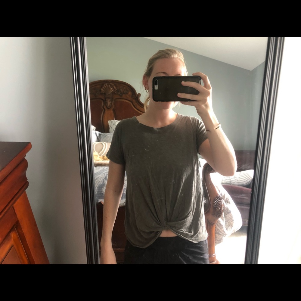 Akira military green tied t-shirt